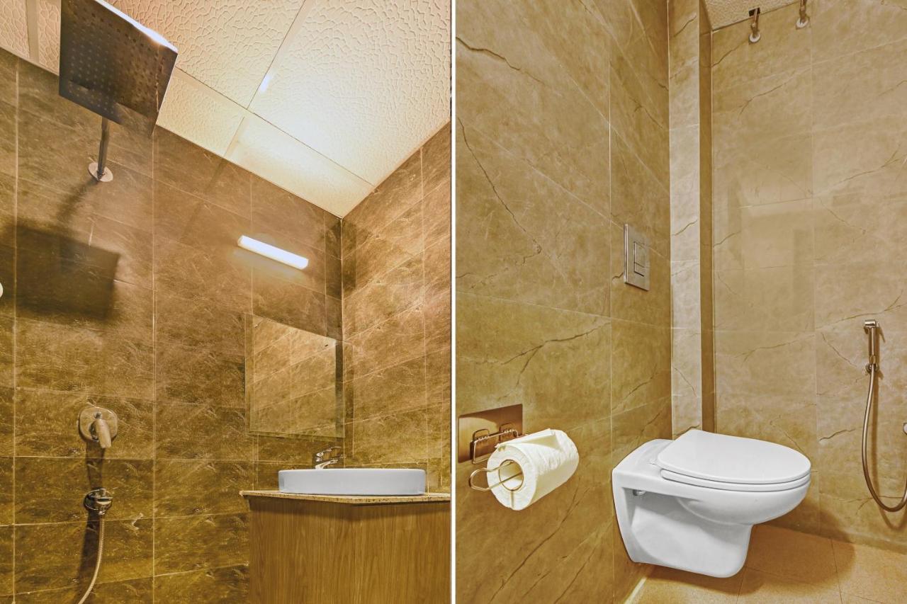 Super Townhouse Oak Hillside Aqua Hotel Khandagiri ภายนอก รูปภาพ